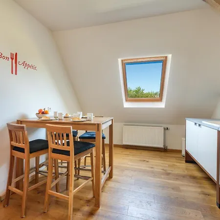 Holsteinhaus-zirmoisel Ruhe Und Eigene Sauna